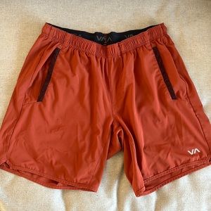 Burnt orange RVCA YOGGERS